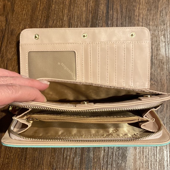 KQueenStar Mint Green/Blush Pink Large Long Wallet - Picture 10 of 16